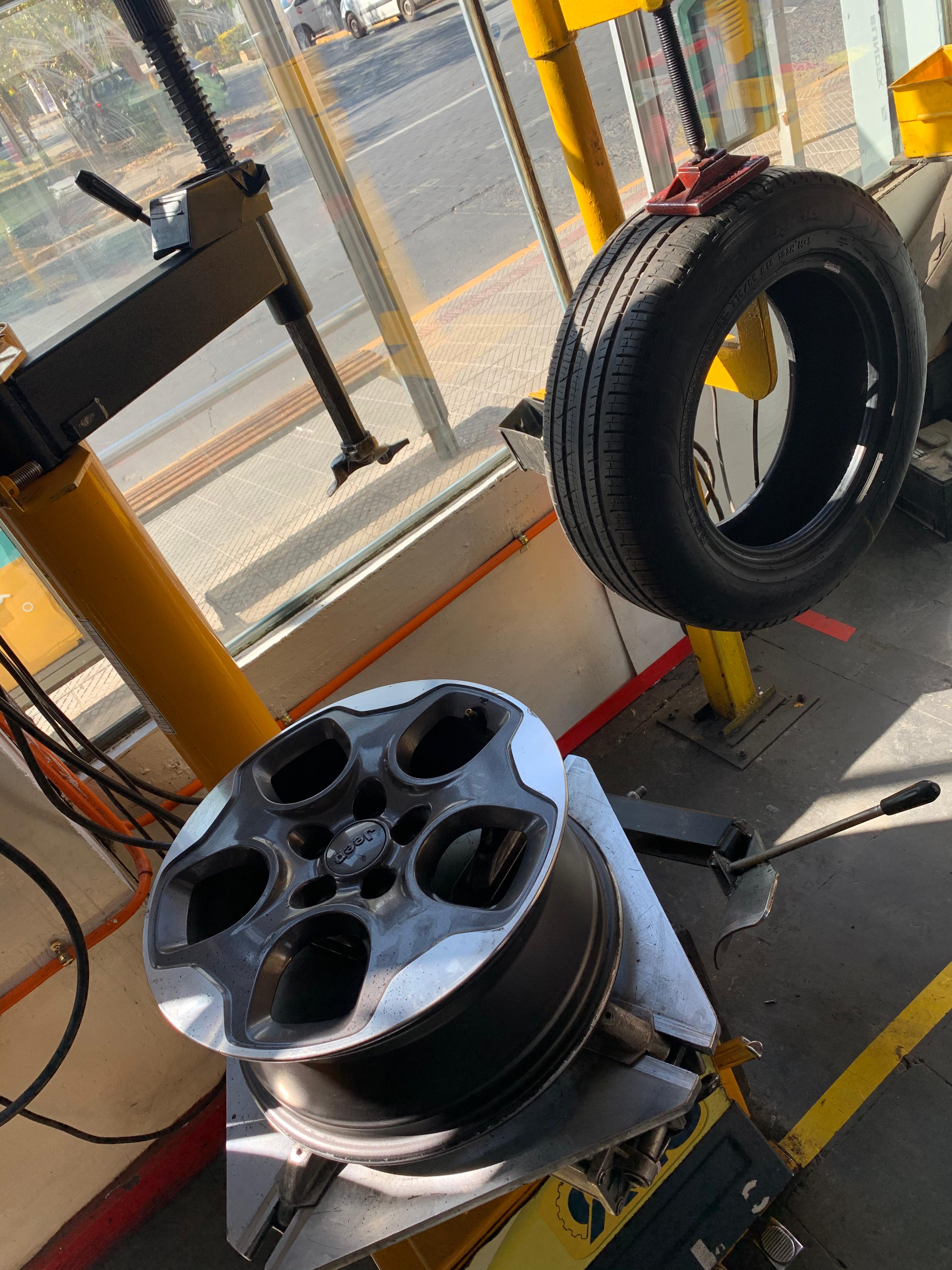 Vulcanización en Lubricentro Torra